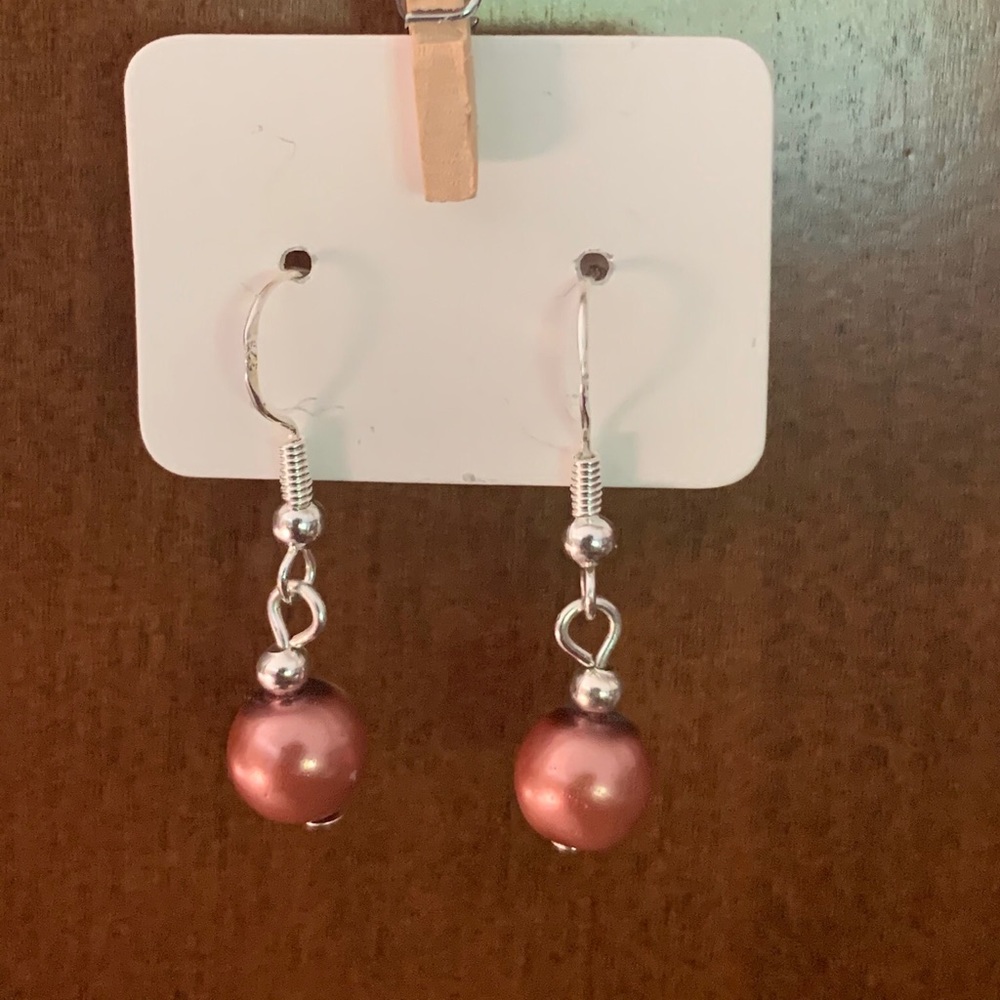 Pearl dangle earrings
